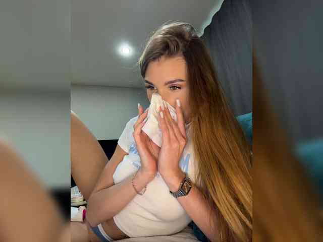 SweetyMia webcam