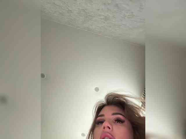 SweetyMia Sex Cam Show