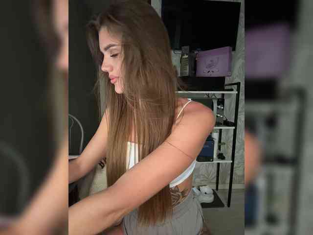 SweetyMia webcam