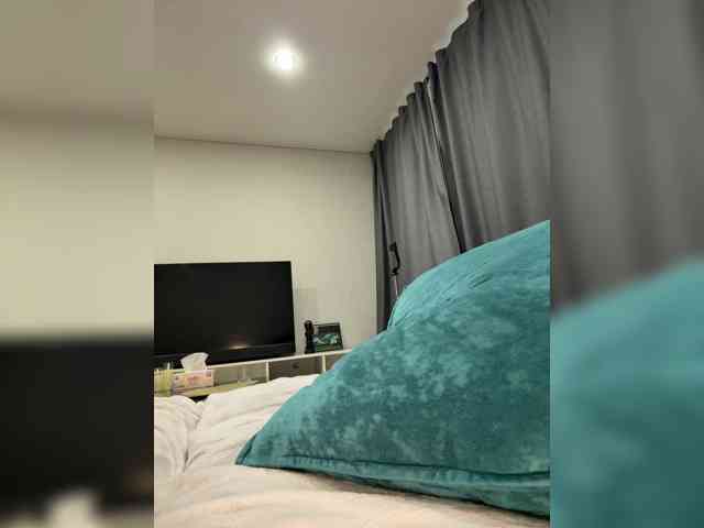 SweetyMia webcam