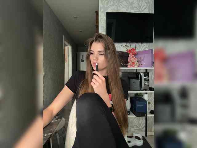 SweetyMia webcam