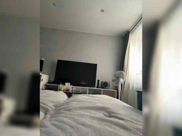 SweetyMia webcam