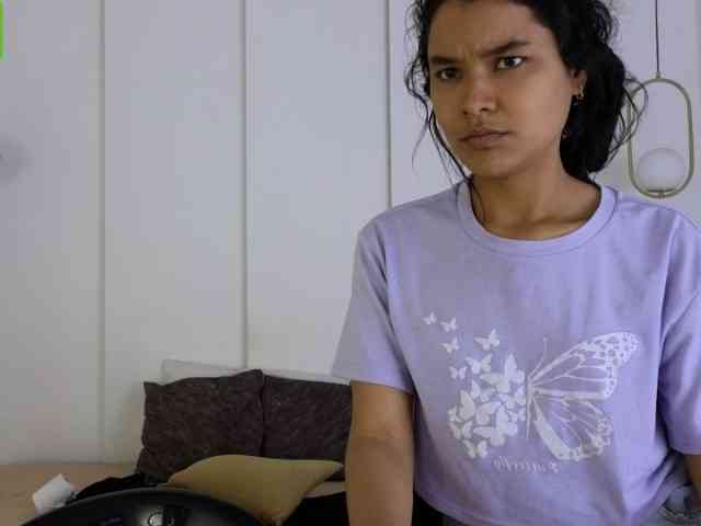 sexychanell-1 webcam