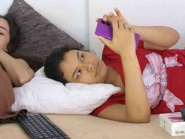 sexychanell-1 webcam