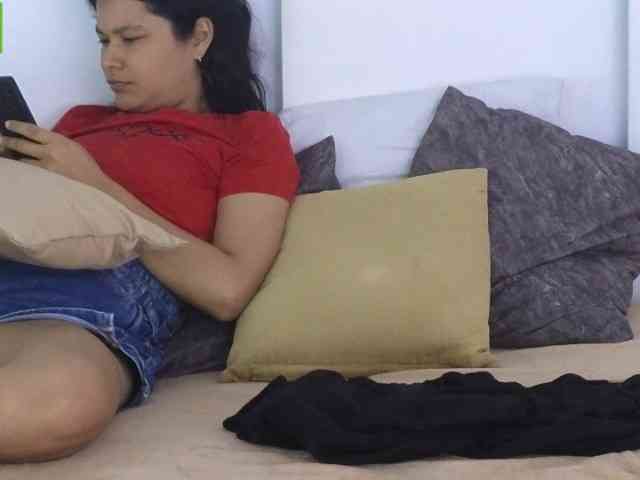 sexychanell-1 webcam