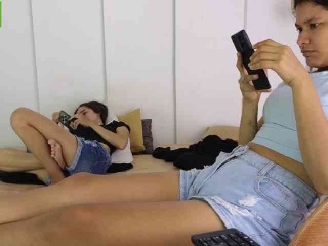 sexychanell-1 webcam