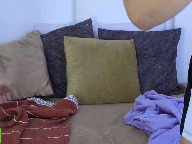 sexychanell-1 webcam