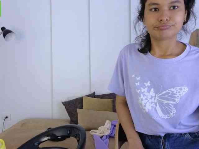 sexychanell-1 webcam