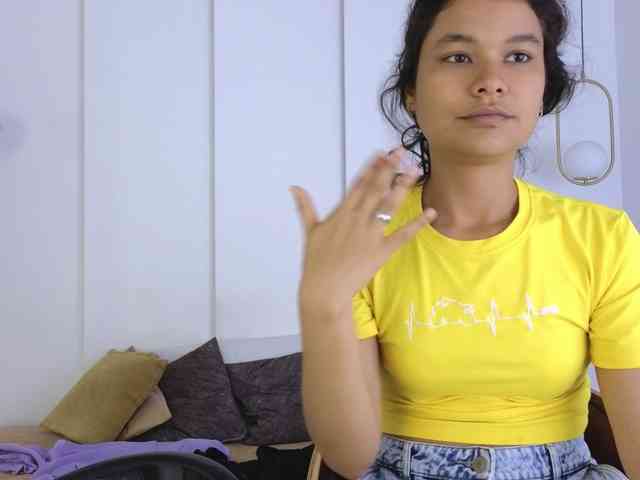 sexychanell-1 webcam