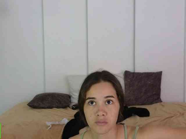 sexychanell-1 webcam
