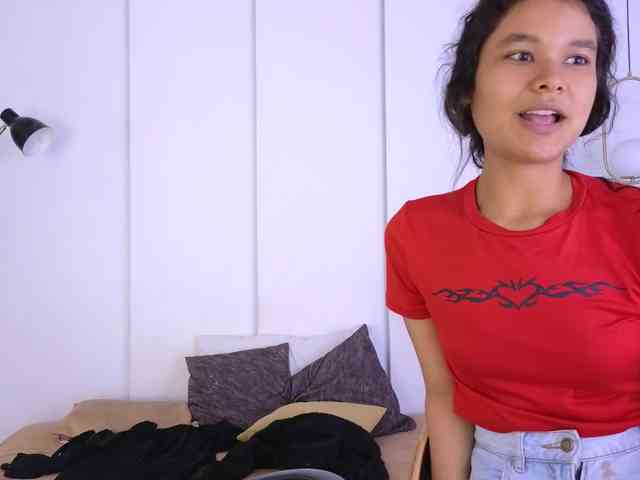 sexychanell-1 webcam