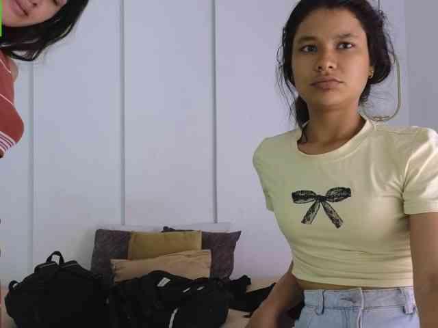 sexychanell-1 webcam