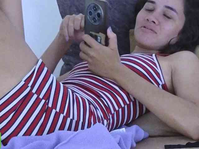 sexychanell-1 webcam