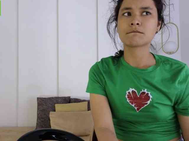 sexychanell-1 webcam