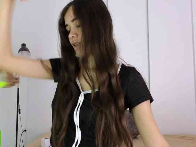 sexychanell-1 webcam