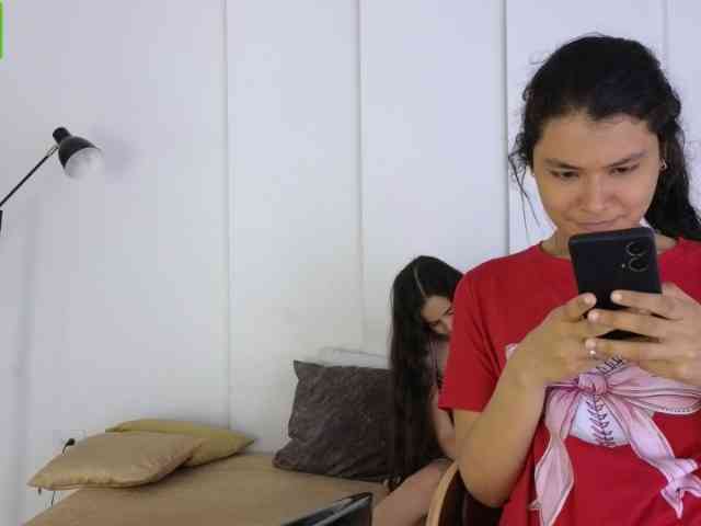 sexychanell-1 webcam