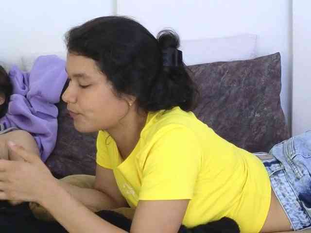 sexychanell-1 webcam