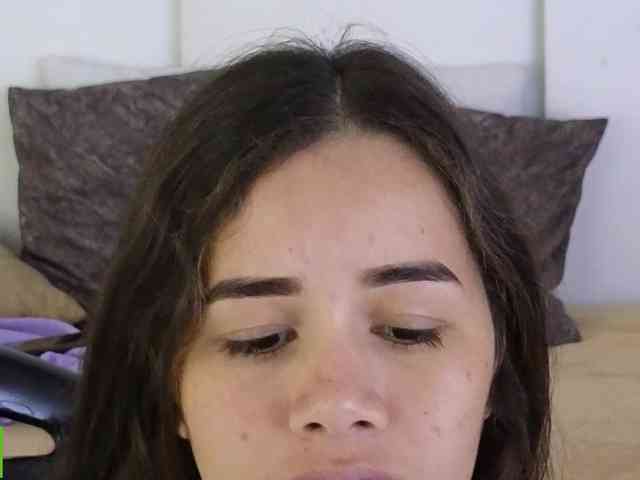 sexychanell-1 webcam