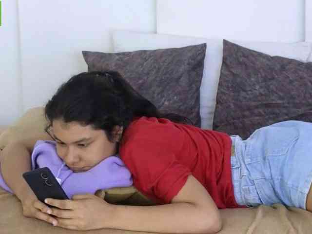 sexychanell-1 webcam