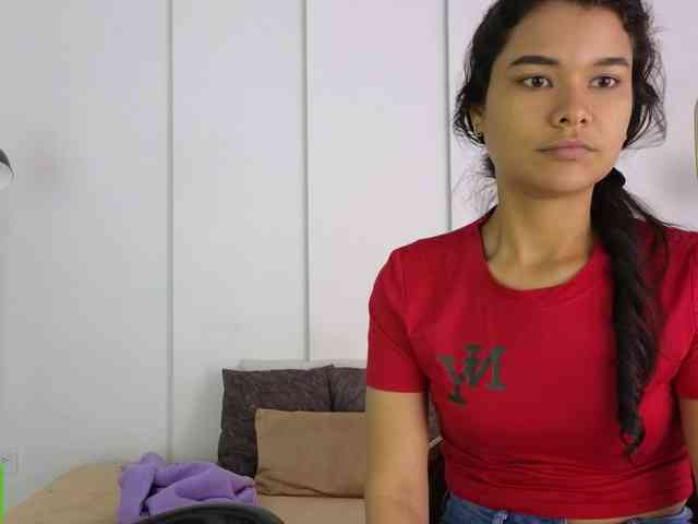 sexychanell-1 webcam