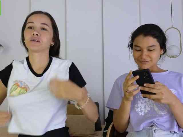 sexychanell-1 webcam