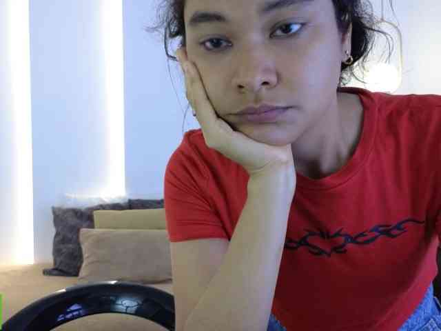 sexychanell-1 webcam