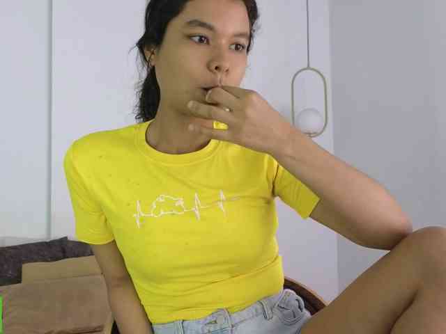 sexychanell-1 webcam