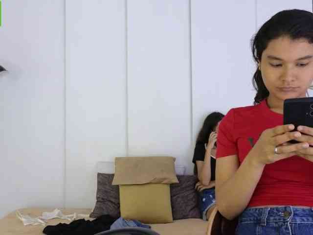 sexychanell-1 webcam
