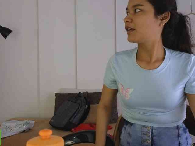 sexychanell-1 webcam