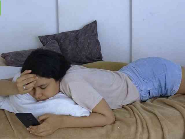 sexychanell-1 webcam