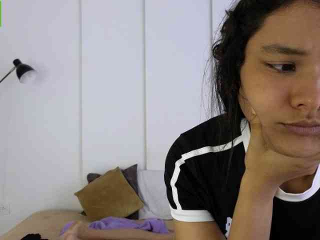 sexychanell-1 webcam