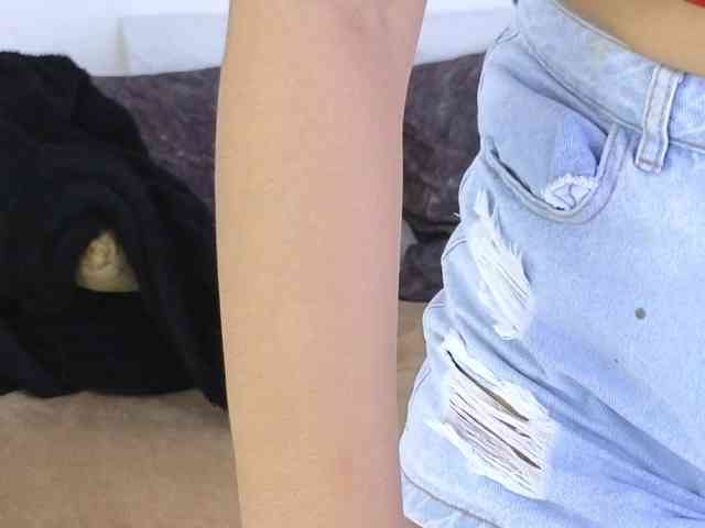 sexychanell-1 webcam