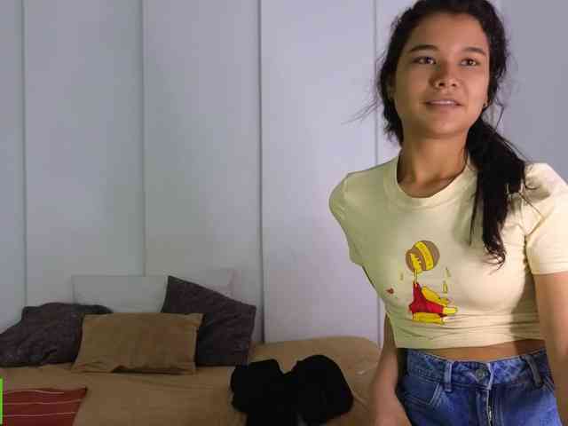 sexychanell-1 webcam