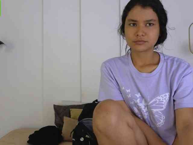 sexychanell-1 webcam