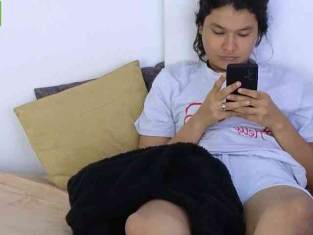 sexychanell-1 webcam