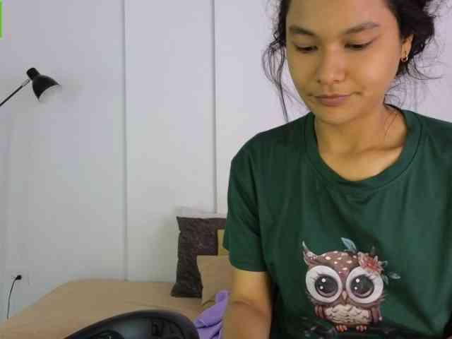 sexychanell-1 webcam