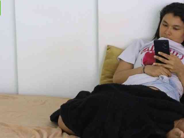 sexychanell-1 webcam