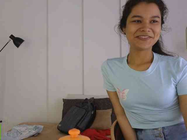 sexychanell-1 webcam