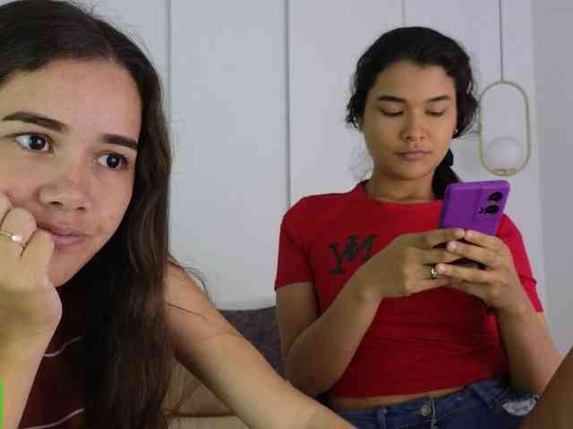 sexychanell-1 webcam