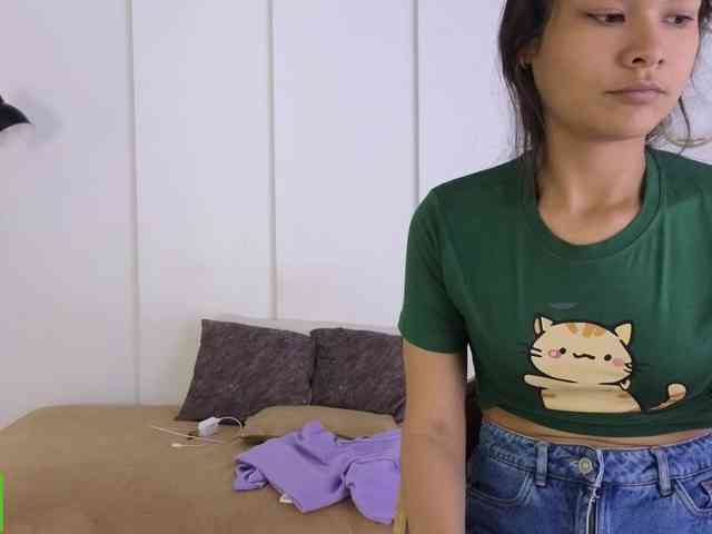 sexychanell-1 webcam