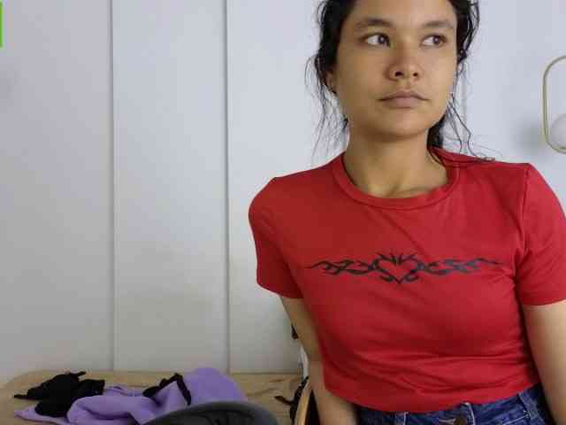 sexychanell-1 webcam