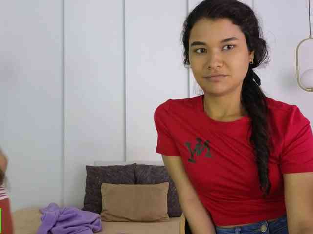sexychanell-1 webcam