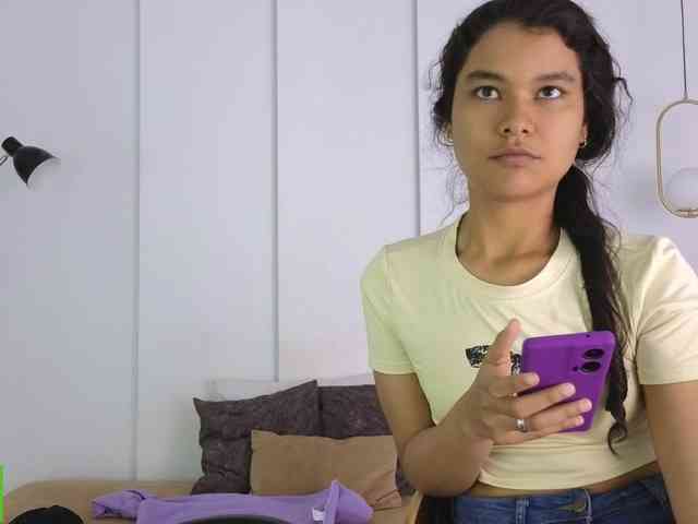 sexychanell-1 webcam