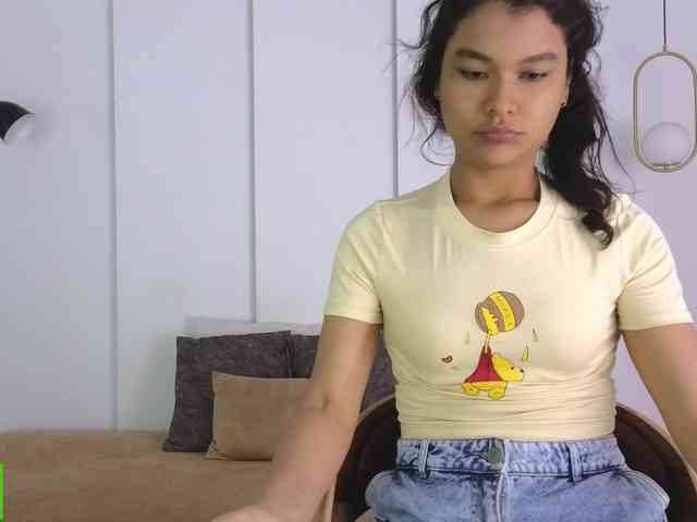 sexychanell-1 webcam
