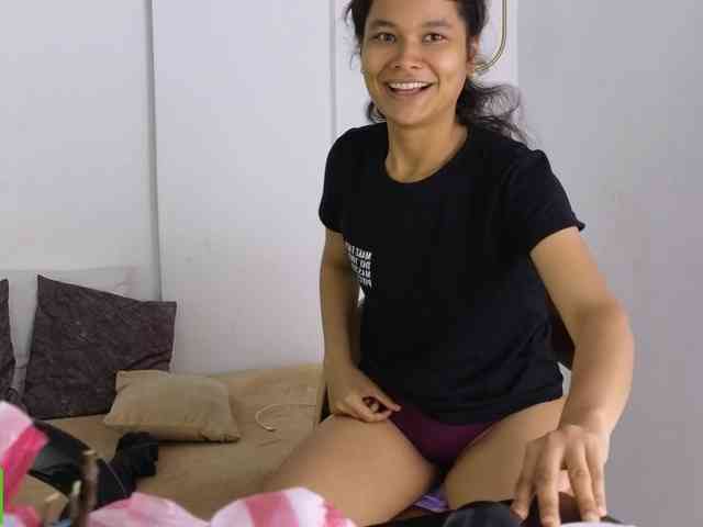 sexychanell-1 webcam