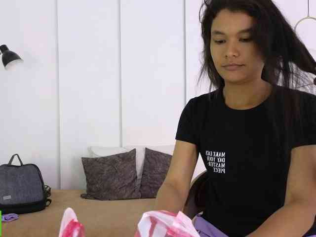 sexychanell-1 webcam
