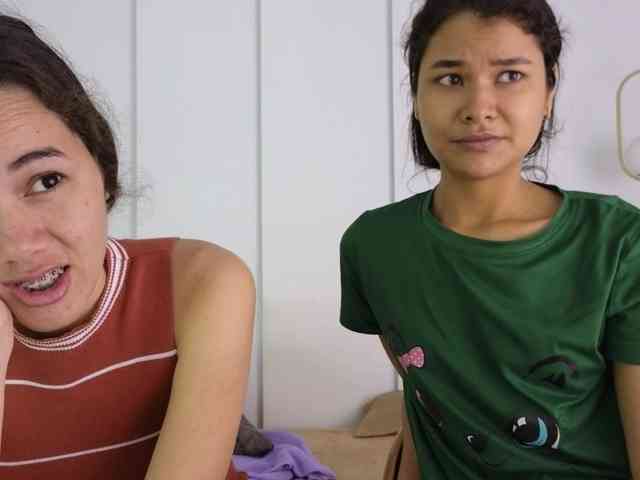 sexychanell-1 webcam
