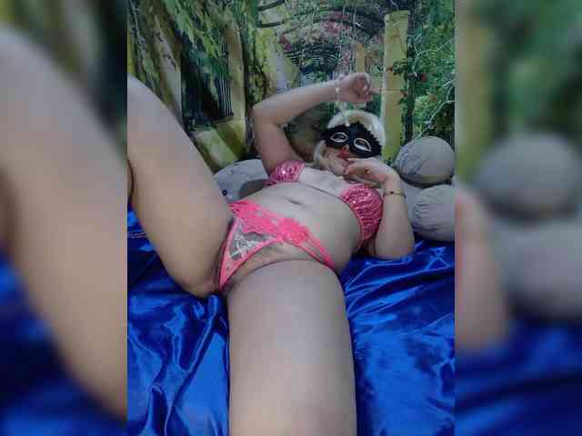 SexyHeaven69 webcam