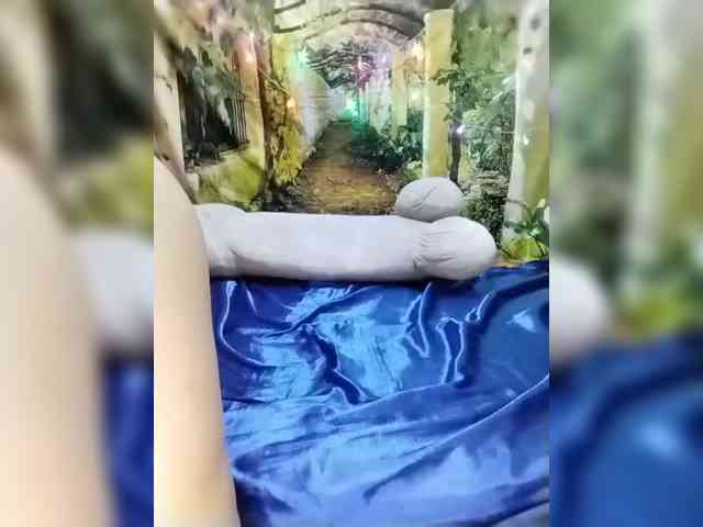 SexyHeaven69 webcam