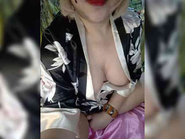 SexyHeaven69 webcam